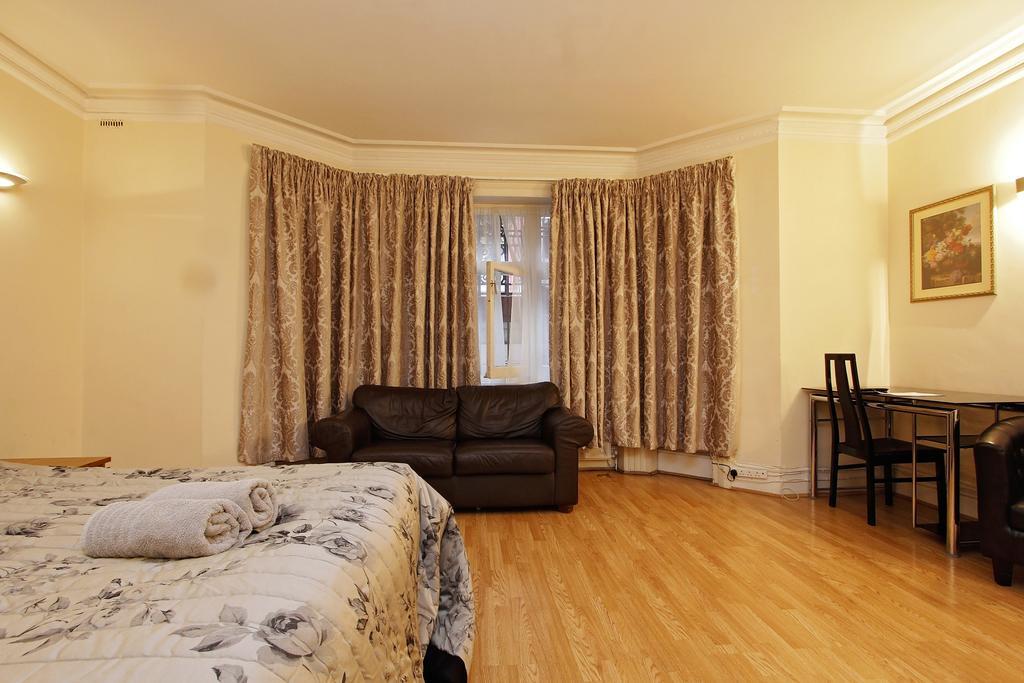 Hyde Park Serviced Rooms ลอนดอน ภายนอก รูปภาพ